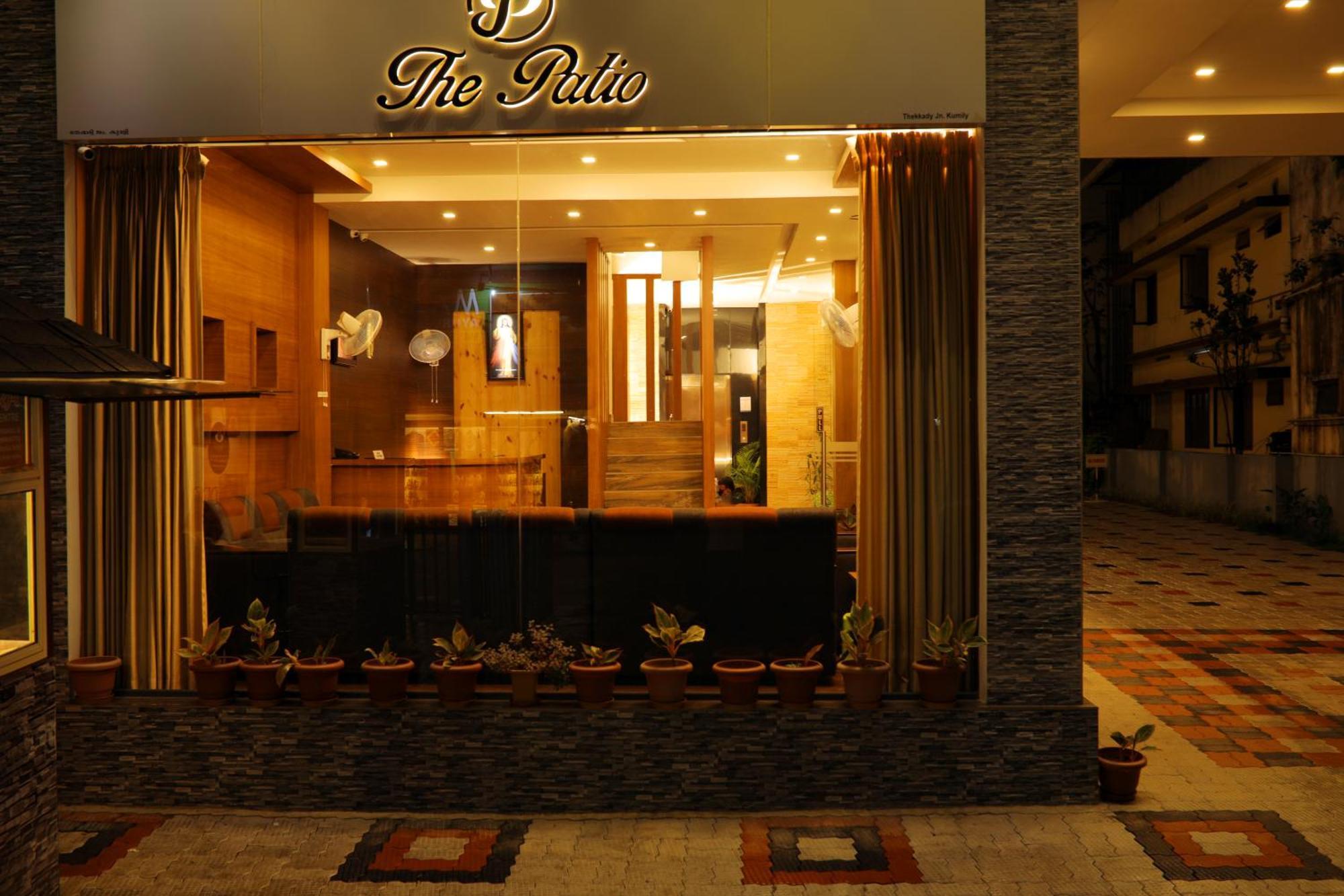 The Patio Thekkady Hotel Luaran gambar
